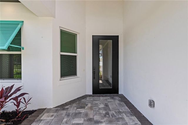 12337 Sweet Kiwi LN, Fort Myers, FL 33908