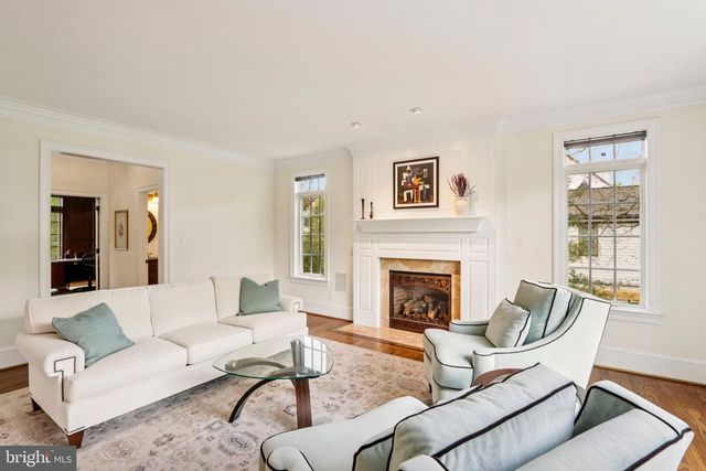 486 CHURCH RD, Devon, PA 19333