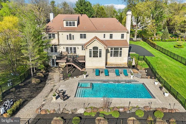486 CHURCH RD, Devon, PA 19333