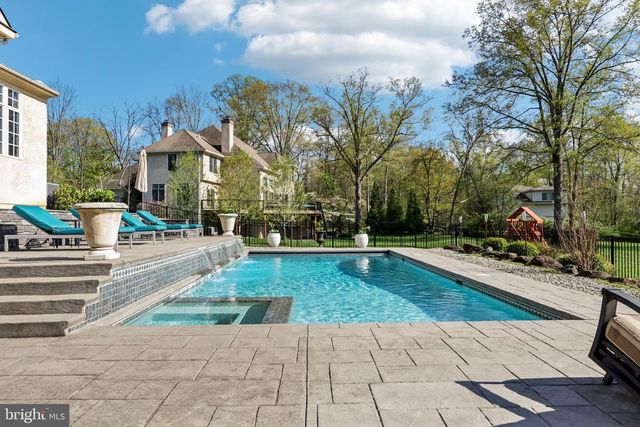 486 CHURCH RD, Devon, PA 19333