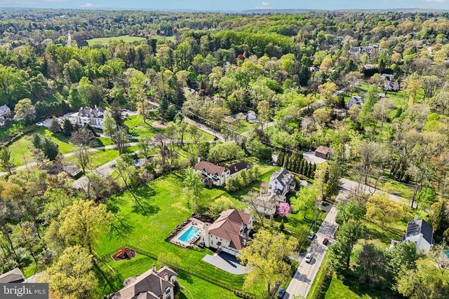 486 CHURCH RD, Devon, PA 19333