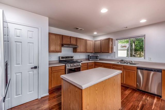 250 Oconee Way, Canton, GA 30114