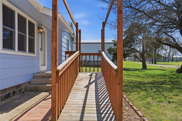 206 N Coal, Chouteau, OK 74337