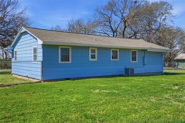 206 N Coal, Chouteau, OK 74337