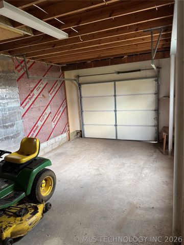 206 N Coal, Chouteau, OK 74337