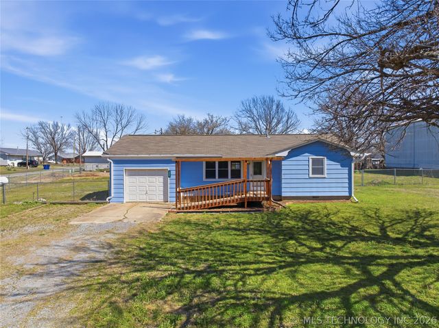 206 N Coal, Chouteau, OK 74337