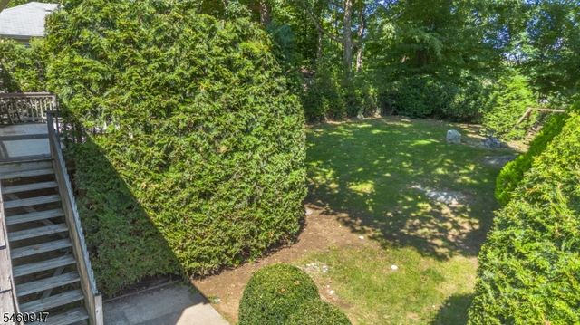 52 Channing Dr, Ringwood Boro, NJ 07456
