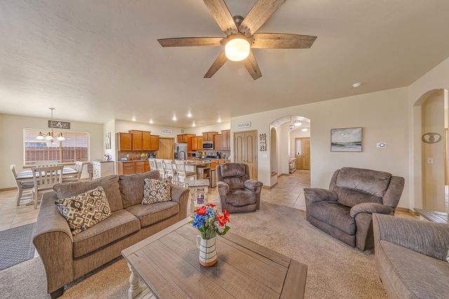 471 Chatfield Lane, Grand Junction, CO 81504