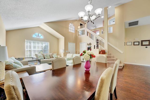 2008 Normandy Circle, West Palm Beach, FL 33409