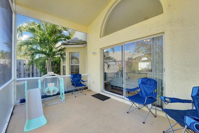 2008 Normandy Circle, West Palm Beach, FL 33409