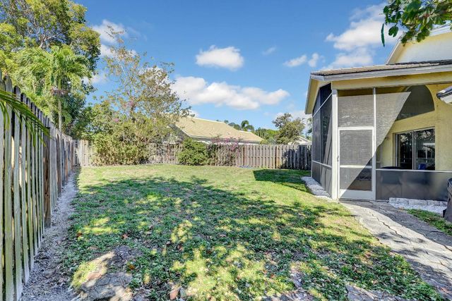 2008 Normandy Circle, West Palm Beach, FL 33409