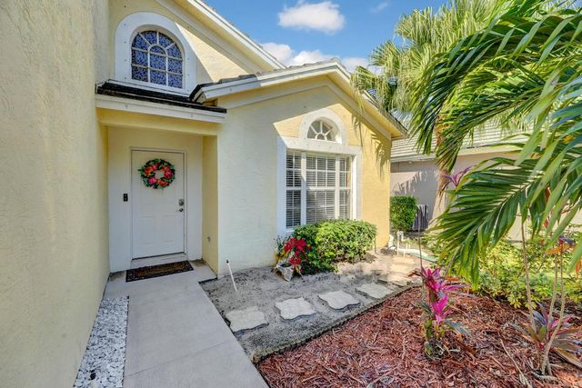 2008 Normandy Circle, West Palm Beach, FL 33409