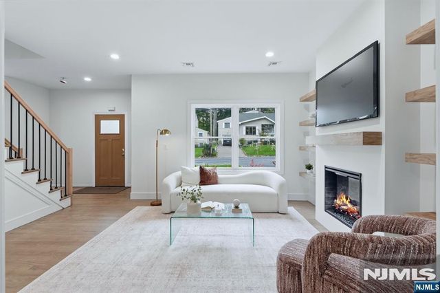 37-39 Maple Avenue, West Orange, NJ 07052