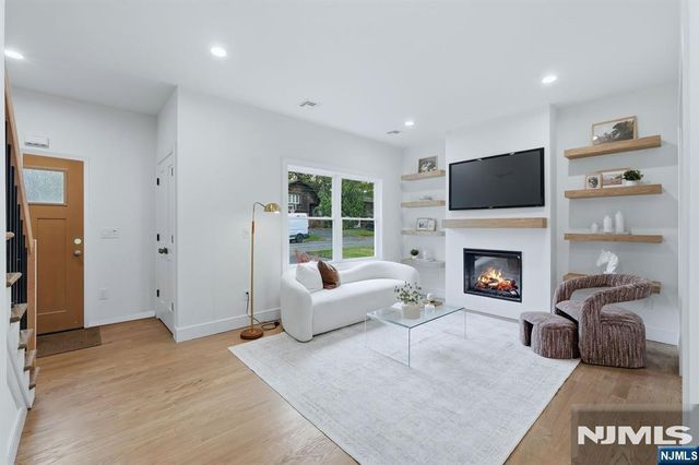 37-39 Maple Avenue, West Orange, NJ 07052