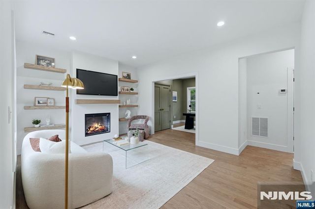 37-39 Maple Avenue, West Orange, NJ 07052
