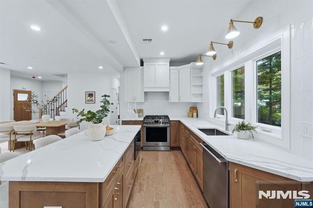 37-39 Maple Avenue, West Orange, NJ 07052