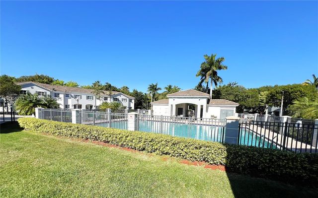 2914 SE 15th Ter, Homestead, FL 33035