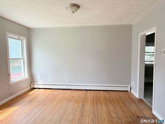 271 Glen Street, New Britain, CT 06053