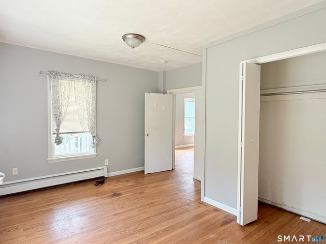 271 Glen Street, New Britain, CT 06053