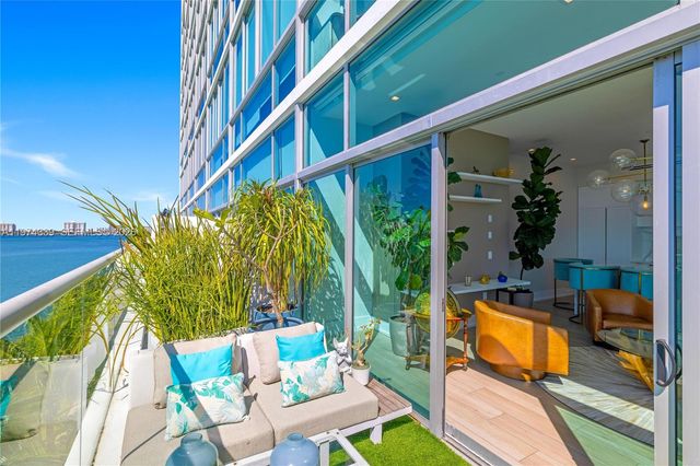 7934 West Drive 501, North Bay Village, FL 33141