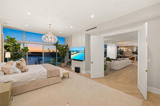 7934 West Drive 501, North Bay Village, FL 33141