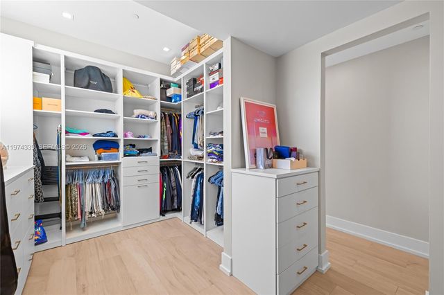 7934 West Drive 501, North Bay Village, FL 33141