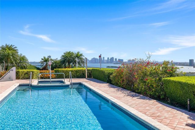 7934 West Drive 501, North Bay Village, FL 33141