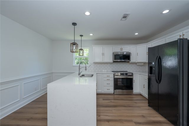 104 Kingscreek Drive, Greer, SC 29650