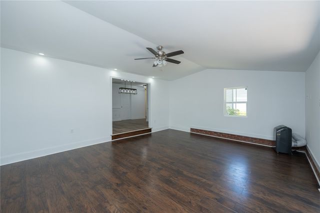 104 Kingscreek Drive, Greer, SC 29650