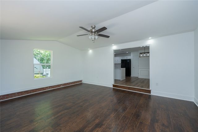 104 Kingscreek Drive, Greer, SC 29650