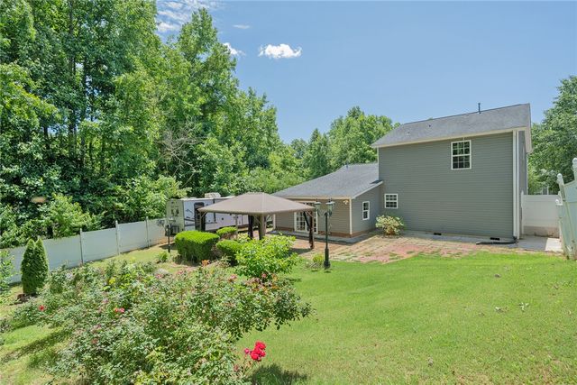 104 Kingscreek Drive, Greer, SC 29650