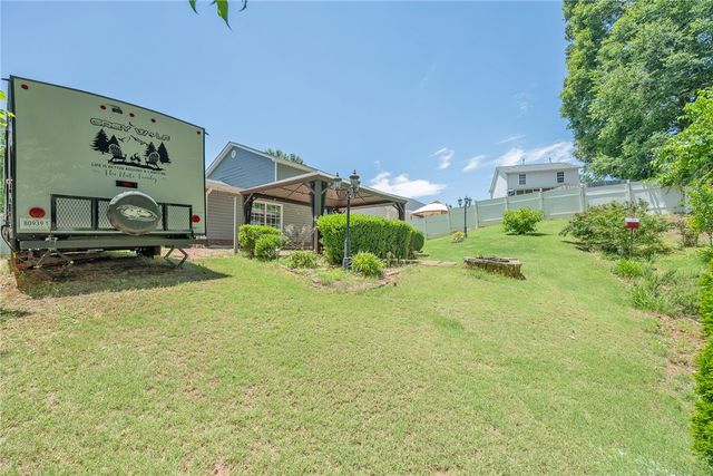 104 Kingscreek Drive, Greer, SC 29650
