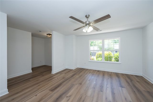 104 Kingscreek Drive, Greer, SC 29650