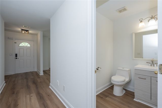 104 Kingscreek Drive, Greer, SC 29650
