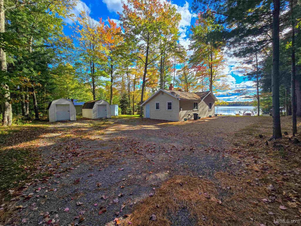 11573 County Road 440 Road, Wetmore, MI 49895