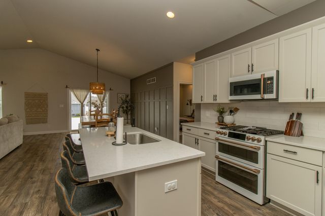 14933 Drummond Street, Cedar Lake, IN 46303