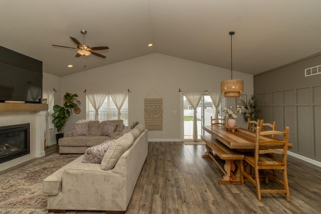 14933 Drummond Street, Cedar Lake, IN 46303