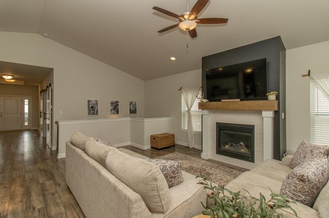 14933 Drummond Street, Cedar Lake, IN 46303