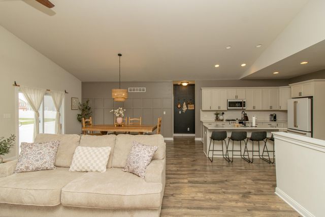 14933 Drummond Street, Cedar Lake, IN 46303