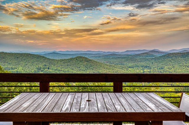 739 Big Sky Trail, Epworth, GA 30541
