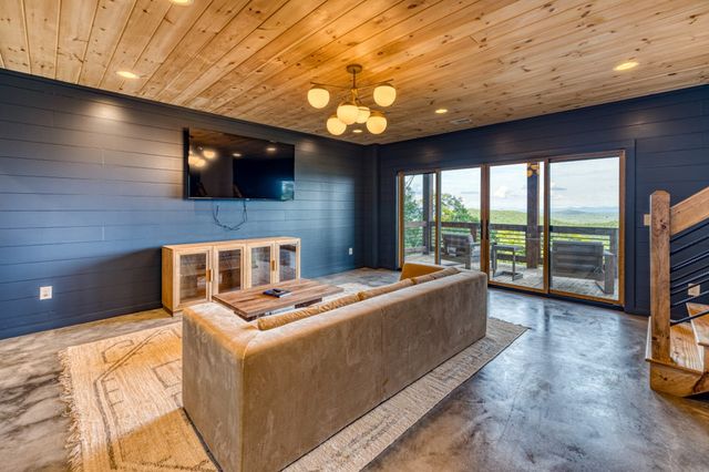739 Big Sky Trail, Epworth, GA 30541