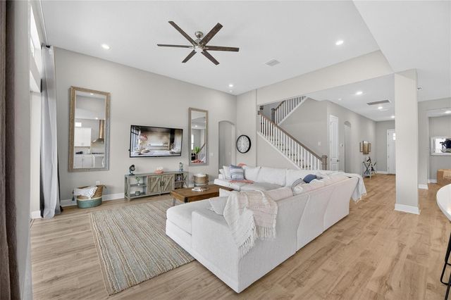 5515 MADRIGAL WAY, Apollo Beach, FL 33572