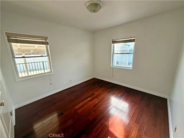 5517 Woodman Ave., Sherman Oaks, CA 91401