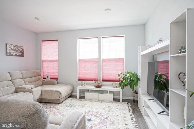 60 AUTUMN PARK DR, Medford, NJ 08055