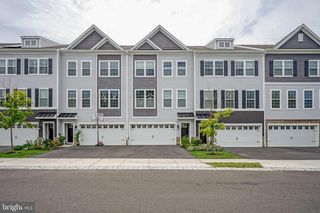 60 AUTUMN PARK DR, Medford, NJ 08055