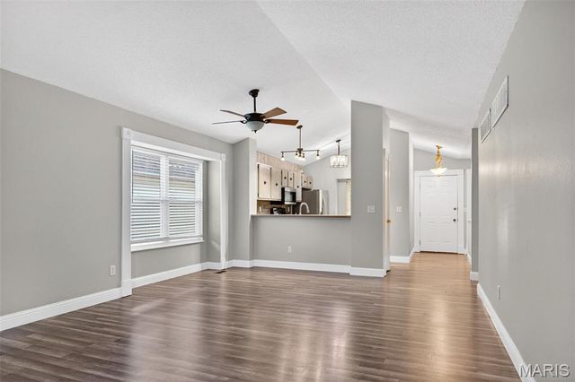 1106 Wild Plum Drive, St Peters, MO 63303