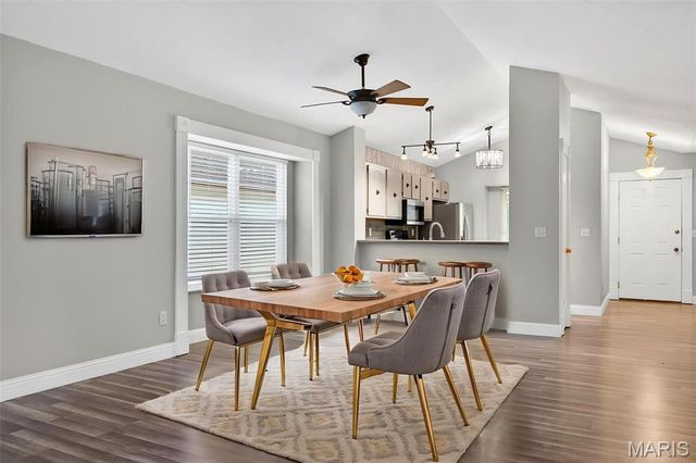 1106 Wild Plum Drive, St Peters, MO 63303
