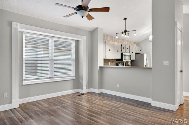 1106 Wild Plum Drive, St Peters, MO 63303