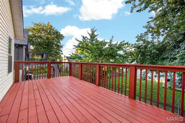 1106 Wild Plum Drive, St Peters, MO 63303