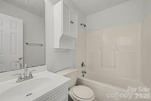 5009 Hampton Meadows Road, Monroe, NC 28110